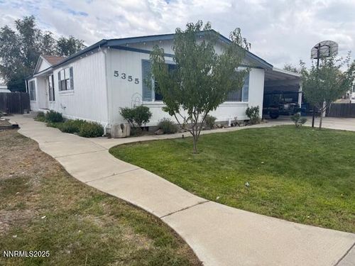 5355 Royal Dr, Winnemucca, NV, 89445-2950 | Card Image