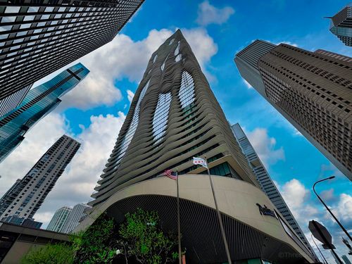 unit-5601-225 Columbus Dr, Chicago, IL, 60601-5258 | Card Image