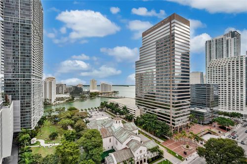 2000-500 Brickell Ave, Miami, FL, 33131 | Card Image