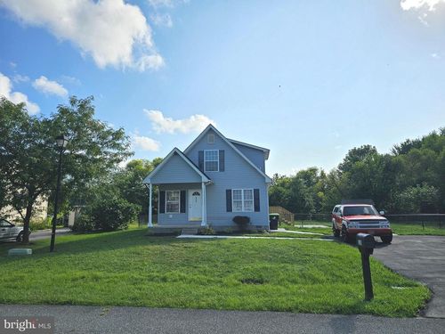 110 Duck Creek Ln, Greenwood, DE, 19950-4009 | Card Image