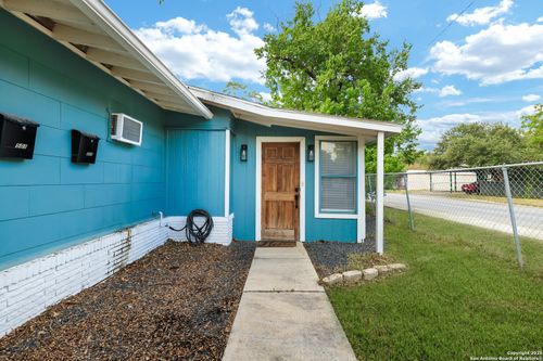 501 Westwood Dr, San Antonio, TX, 78212-1805 | Card Image