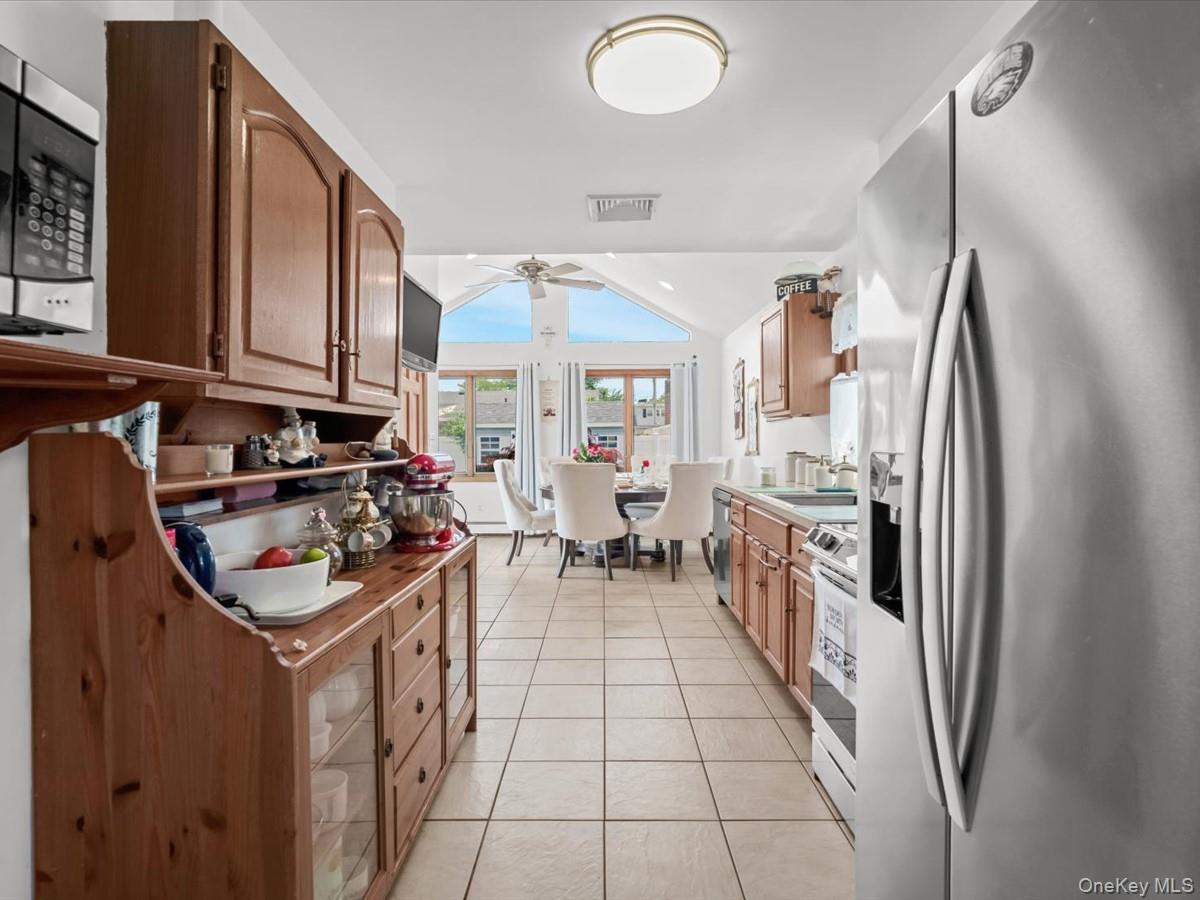 Residential in Oyster Bay 4
