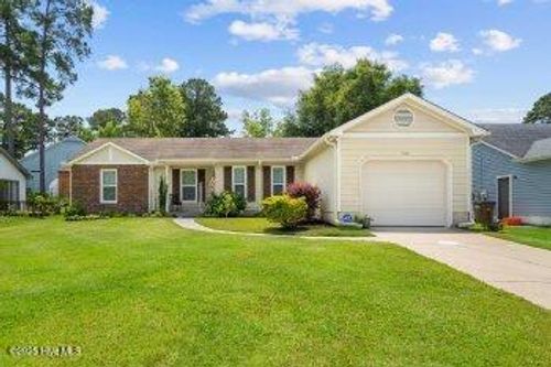 2663 Idlebrook Cir, Midway Park, NC, 28544-1638 | Card Image