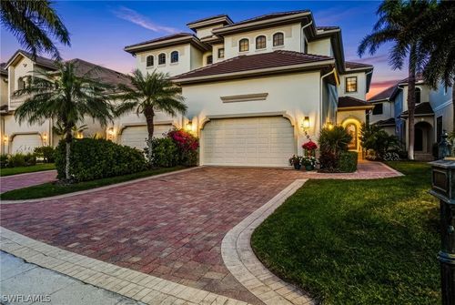 27592 River Reach Dr, BONITA SPRINGS, FL, 34134-3974 | Card Image