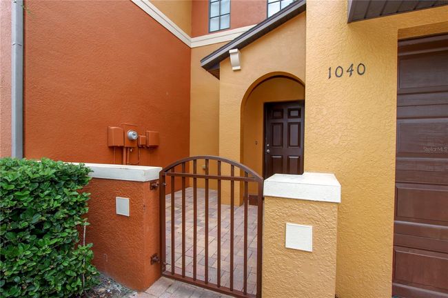 1040 Blackwater Drive, Townhouse with 3 bedrooms, 2 bathrooms and null parking in Wesley Chapel FL | Image 1