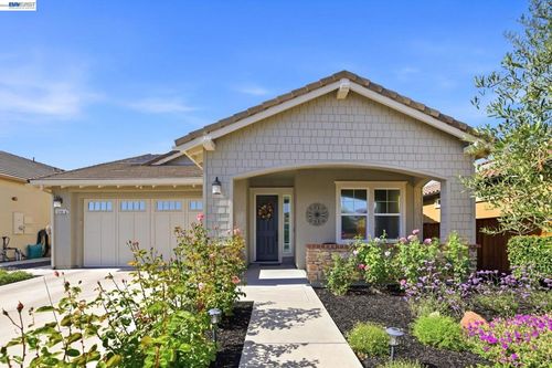 3206 Denton Ct, Pleasanton, CA, 94566-4681 | Card Image