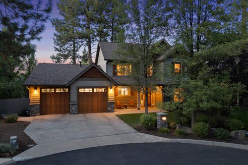 60811 Goldenwood Loop, Bend, OR, 97702-2980 | Card Image