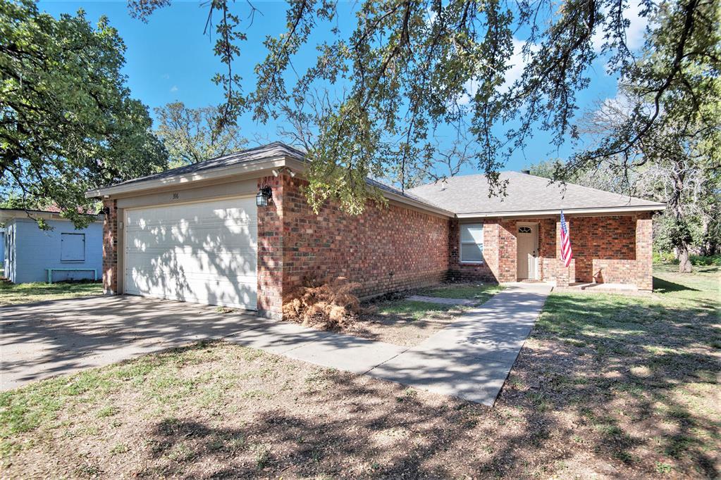 Ash Ave, Azle, TX 76020