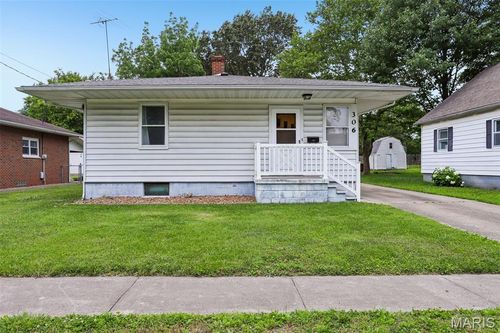 306 S 2nd St, Benld, IL, 62009-1444 | Card Image