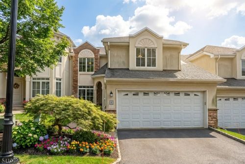 6 Keimel Ct, West Orange, NJ, 07052-6624 | Card Image