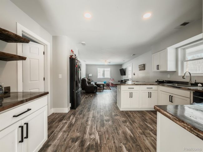 4614 Quigley Rd, House other with 4 bedrooms, 2 bathrooms and null parking in Alger MI | Image 8