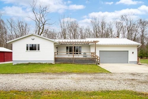 40126 Jones Rd, Wellington, OH, 44090-9663 | Card Image