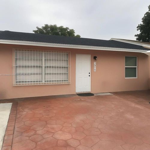 18719 Nw 45th Ave, Miami Gardens, FL, 33055-2647 | Card Image