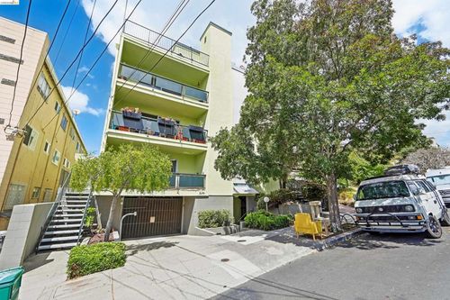 303-321 Warwick Ave, Oakland, CA, 94610-3312 | Card Image