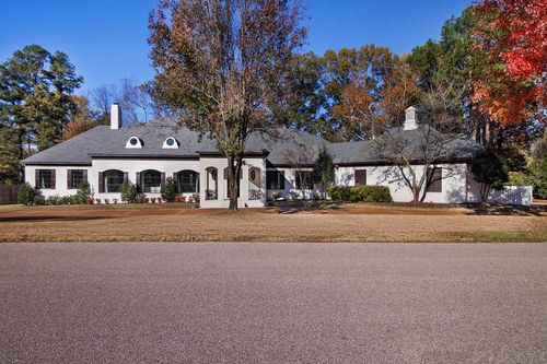 5352 N Clover Dr, Memphis, TN, 38120-2702 | Card Image