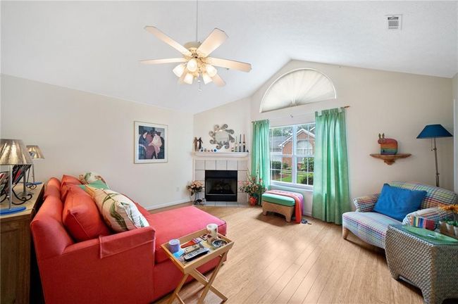 4512 Orchard Trce, Condo with 3 bedrooms, 2 bathrooms and null parking in Roswell GA | Image 5