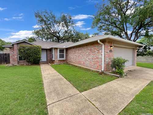 8624 Wood Fls, San Antonio, TX, 78251-2532 | Card Image