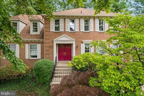 2008 Mason Hill Dr, ALEXANDRIA, VA, 22307-1937 | Card Image