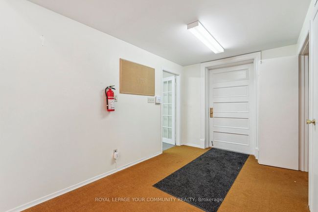 364 Regent St, Home with 0 bedrooms, 2 bathrooms and null parking in Orillia ON | Image 10
