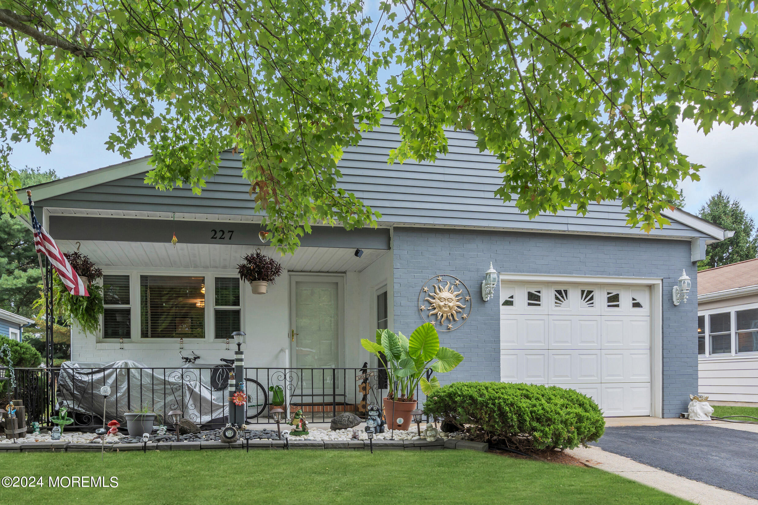 Torrey Pines Dr, Toms River, NJ 08757