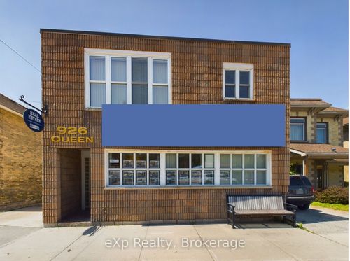 {{alt}} | Card Image