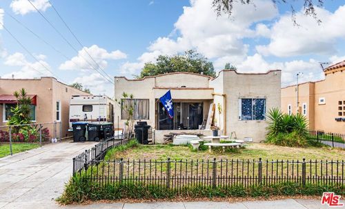 6033 Clarkson Ave, Maywood, CA, 90270-3104 | Card Image