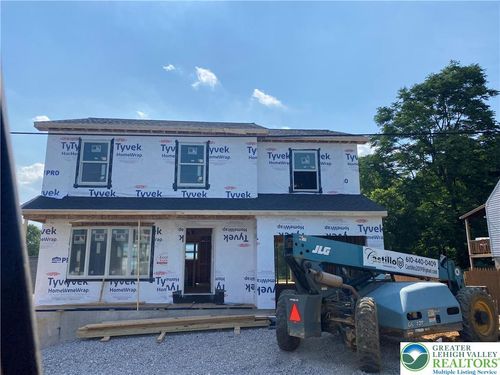 1216 Fretz Ave, Allentown, PA, 18103-8470 | Card Image