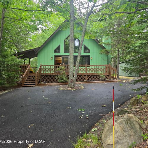5 Fir Ln, Gouldsboro, PA, 18424-7994 | Card Image