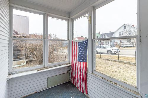 45 W Chapman St, Ely, MN, 55731-1231 | Card Image