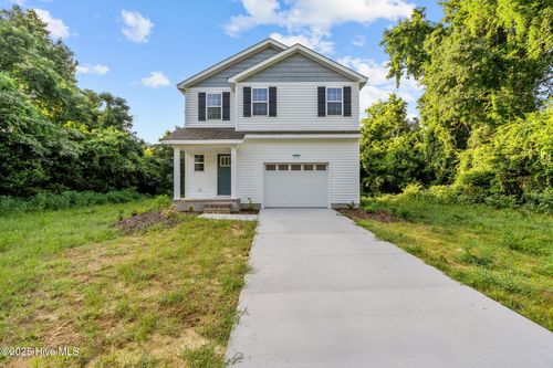 455 S Gaines St, Southern Pines, NC, 28387-4535 | Card Image