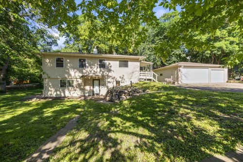 2505 Nathan Lane N, Plymouth, MN, 55441 | Card Image