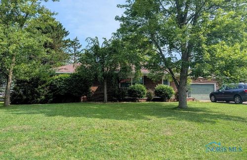 202 Hawthorn Dr, Archbold, OH, 43502-9204 | Card Image