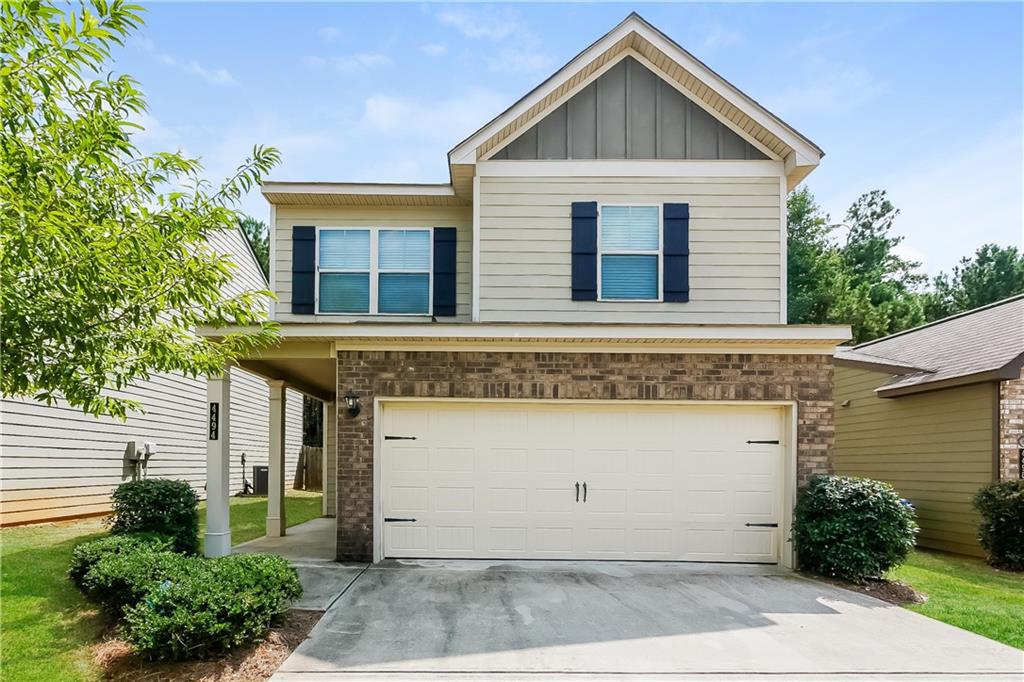 Ravenwood Dr, Union City, GA 30291