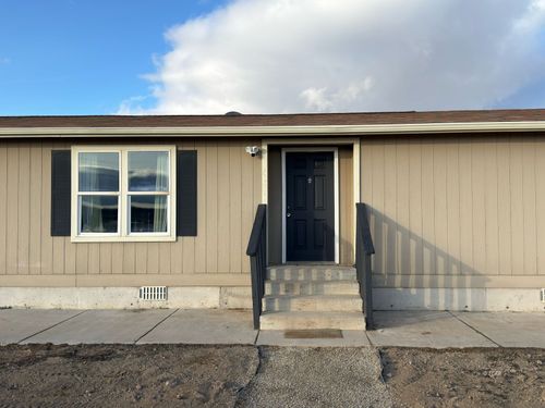 3571 Pueblo Avenue, Elko, NV, 89801 | Card Image