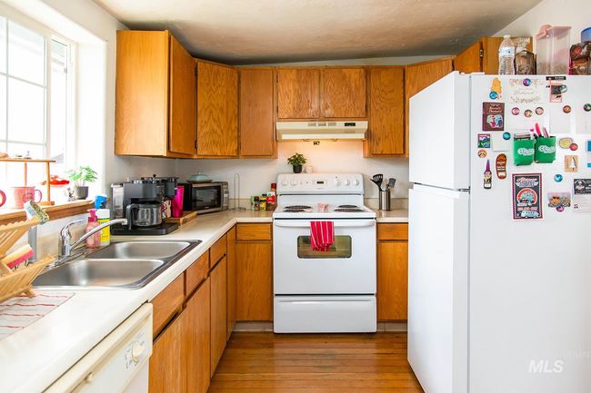 134 Maple Ave, Home with 2 bedrooms, 1 bathrooms and 2 parking in Hansen ID | Image 19
