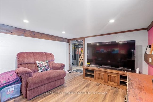467 Ub4, House other with 2 bedrooms, 0 bathrooms and null parking in Delta ON | Image 19