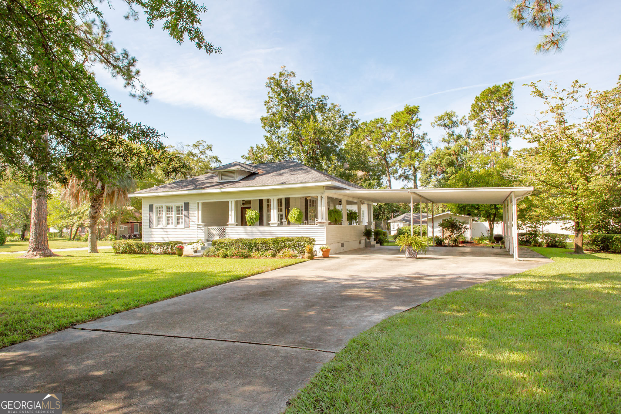 Residential in Waycross
