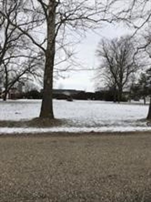 6 Roley Ests, Sullivan, IL, 61951-6916 | Card Image