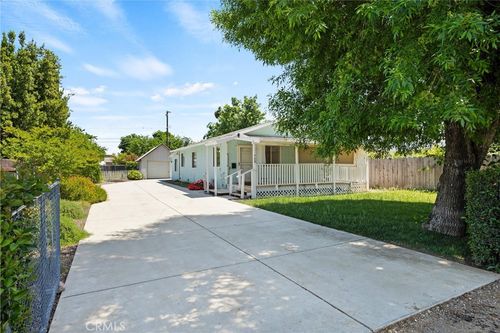 568 4th St, Willows, CA, 95988-2228 | Card Image