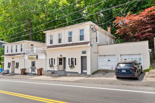 364 Coram Ave, Shelton, CT, 06484-3108 | Card Image