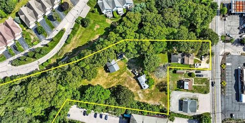 1907 Kingstown Rd, South Kingstown, RI, 02879-1608 | Card Image
