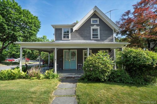 47 West St, Warwick, NY, 10990-1432 | Card Image
