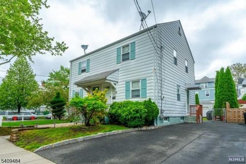 220 N 17th St, Bloomfield, NJ, 07003-5923 | Card Image