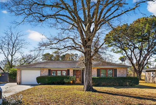 7737 Ovaldale Dr, North Charleston, SC, 29418-3242 | Card Image