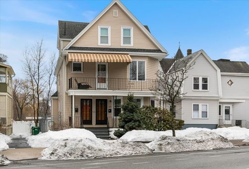 2-335 Salem Street, Medford, MA, 02155 | Card Image