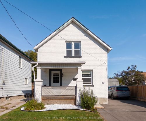 204 Gibb St, Oshawa, ON, L1J1Y7 | Card Image
