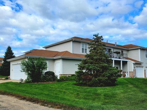 8-c-6620 Meadowlands Circle, Pleasant Prairie, WI, 53158 | Card Image