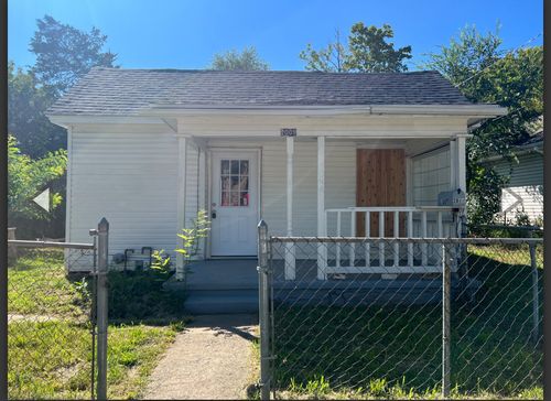 2009 N Park Ave, Springfield, MO, 65803-1944 | Card Image