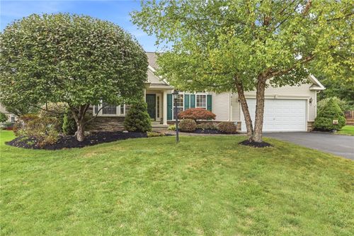 4172 Angela Way, Canandaigua, NY, 14424-9657 | Card Image