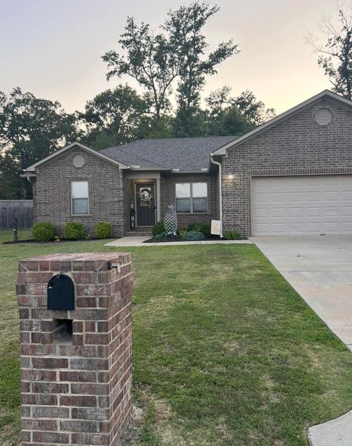 28 Timber Ln, Austin, AR, 72007-4007 | Card Image